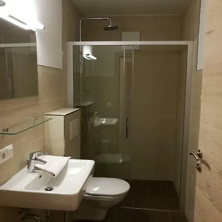 公寓 Jochberger Dorfstubn