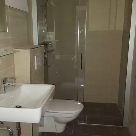 Jochberger Dorfstubn شقة