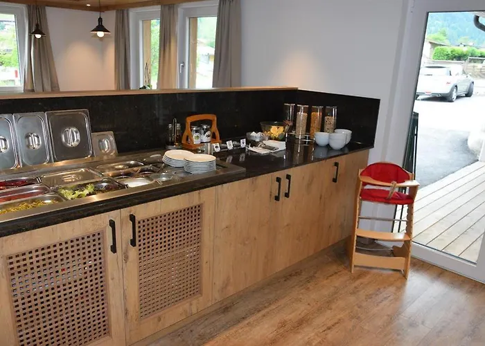 Jochberger Dorfstubn 约赫贝格