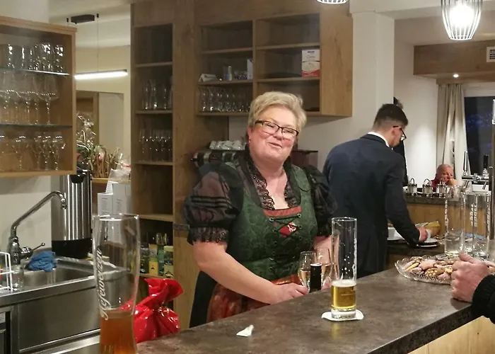 Jochberger Dorfstubn 约赫贝格